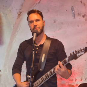 Dennis Neumann, vocalist of COLORS'N BLACK